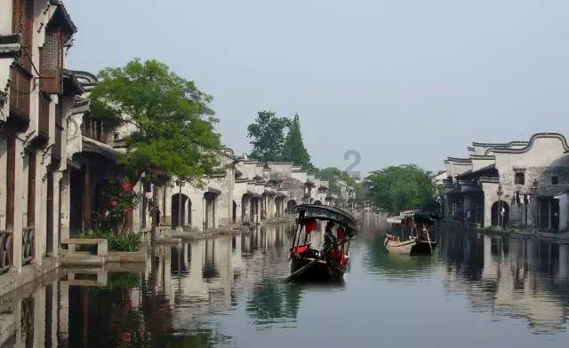 家里做馒头时，到底用泡打粉发面还是用酵母粉？面点师傅说出真相